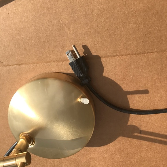 Estiluz Icons Table lamp by Leonardo Marelli Gold - Picture 8 of 8